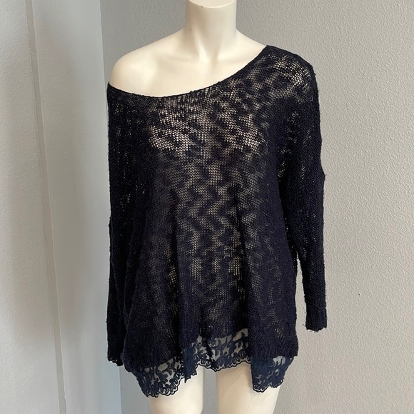 LF Navy Open-Stich Sweater - Picture 1 of 4